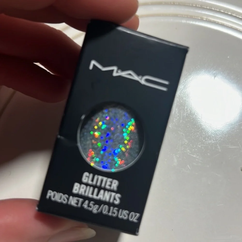 🌙💕Mac 3D Pale Mint Glitter Brillants